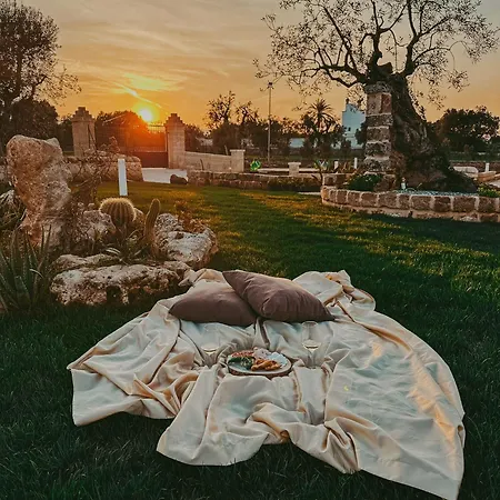 Parco Del Vecchio Фермерский дом *