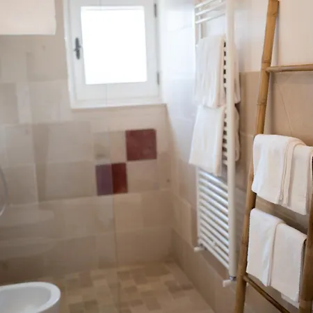 Parco Del Vecchio Фермерский дом Савеллетри